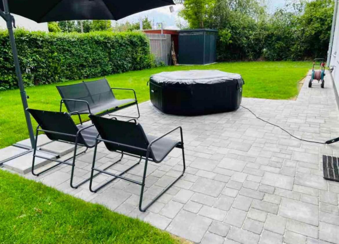 Haushalfte Mit Garten, Kamin, Grill & Whirlpool Nahe Ber Holiday home
